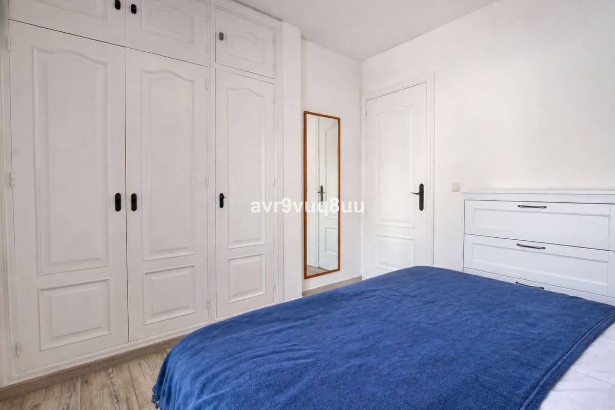 2 Zimmer Apartment zu verkaufen in Riviera del Sol mit Pool Garage - 385.000 € (Ref: 10004664)