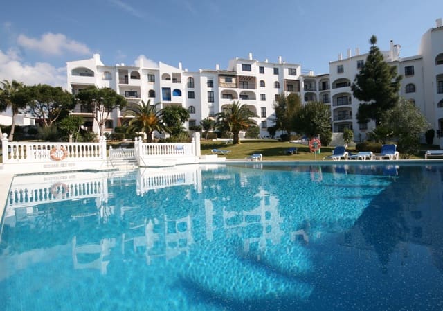 Apartamento de 2 habitaciones en Riviera del Sol, Mijas en venta con piscina garaje - 385.000 € (Ref: 10004664)