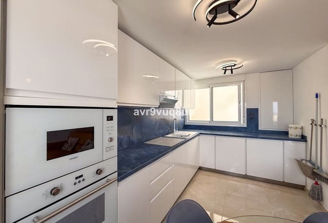 2 sypialnia Apartament na sprzedaż w La Cala de Mijas, Mijas z basenem - 375 000 € (Ref: 10012492)