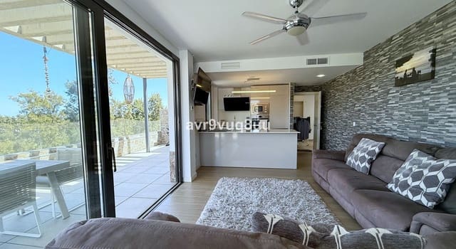 2 soverom Leilighet til salgs i La Cala de Mijas, Mijas med svømmebasseng garasje - € 695 000 (Ref: 10030920)