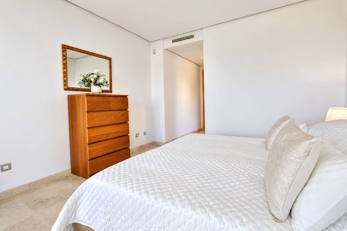 Apartamento de 3 habitaciones en La Cala Golf en venta con piscina garaje - 460.000 € (Ref: 10057381)