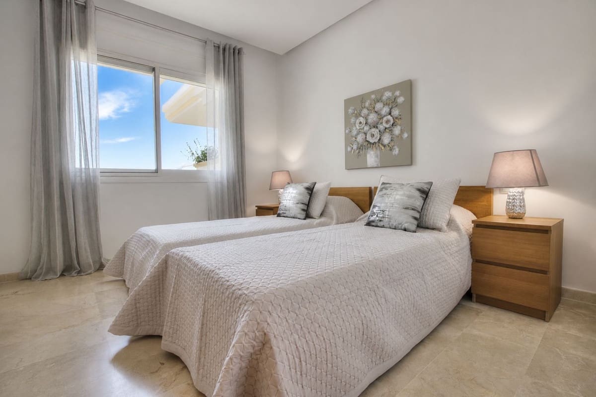 Apartamento de 3 habitaciones en La Cala Golf en venta con piscina garaje - 460.000 € (Ref: 10057381)
