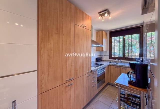 2 chambre Appartement à vendre à La Cala de Mijas, Mijas avec piscine garage - 330 000 € (Ref: 10060693)