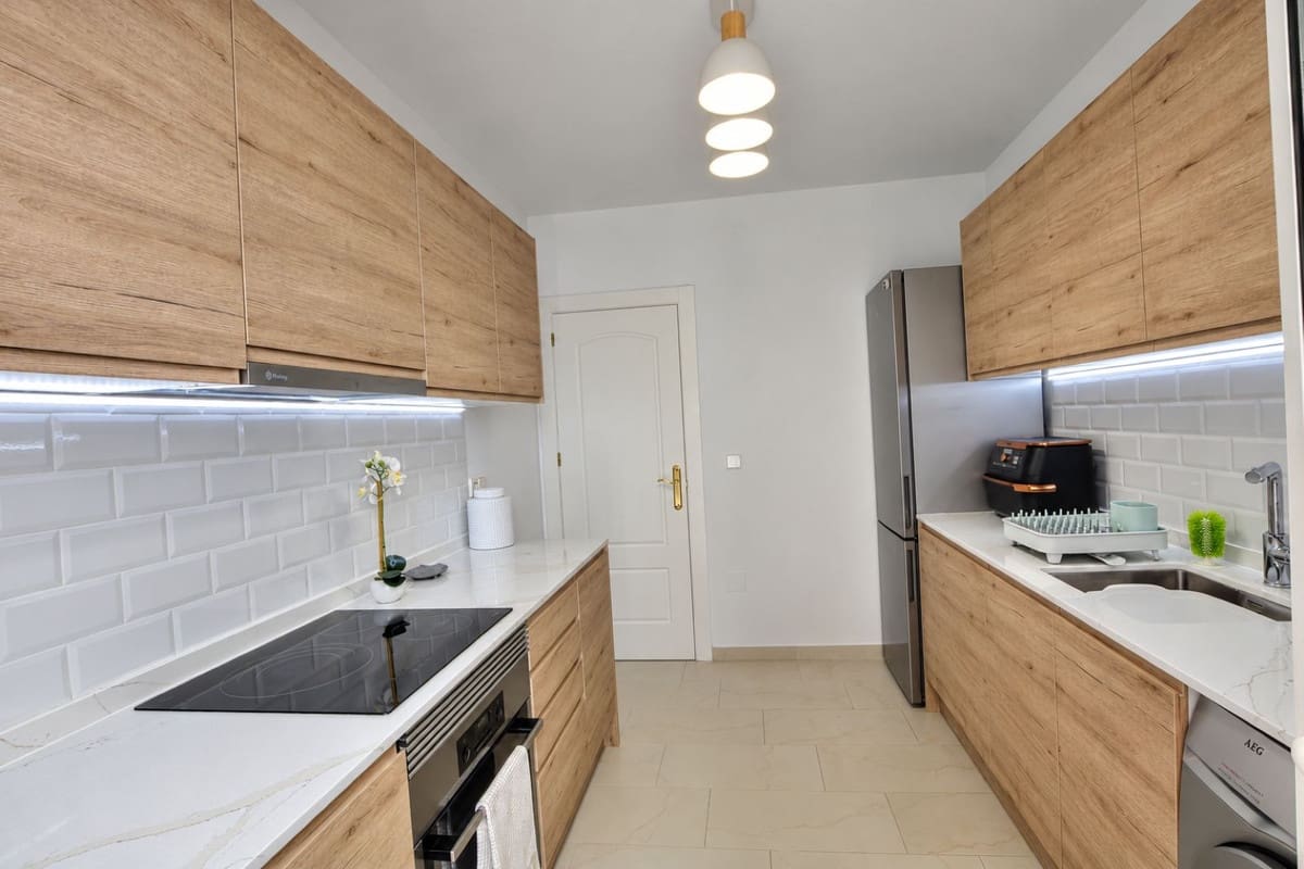 Casa de 3 habitaciones en Riviera del Sol en venta con piscina garaje - 550.000 € (Ref: 10079836)