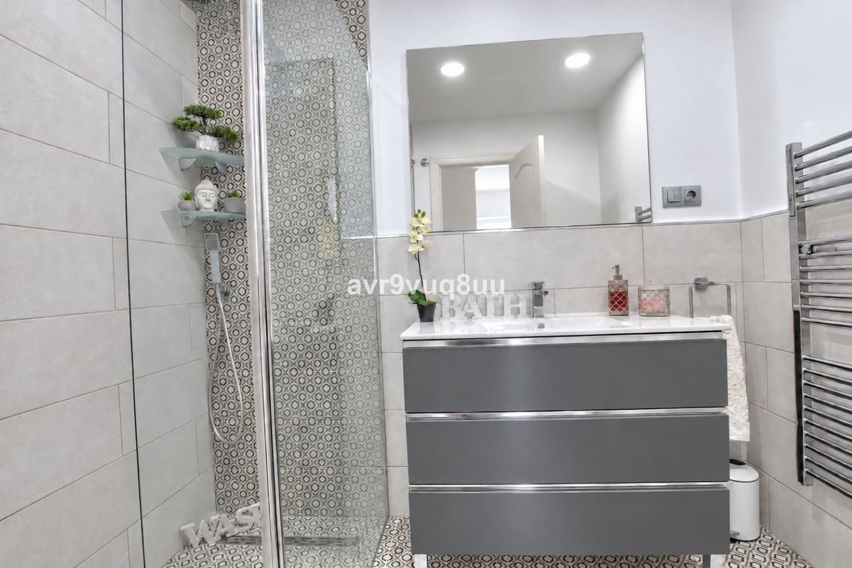 3 bedroom Townhouse for sale in Riviera del Sol with pool garage - € 550,000 (Ref: 10079836)
