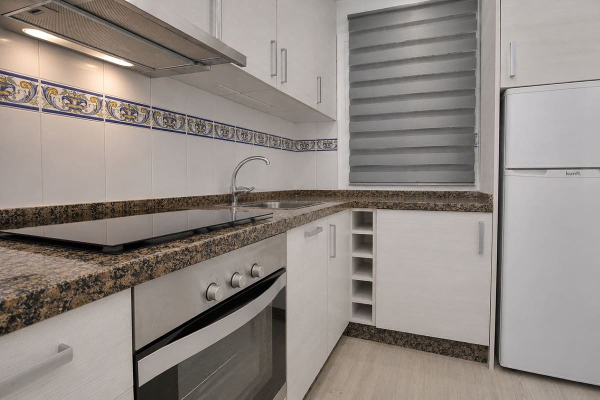 2 Zimmer Apartment zu verkaufen in Mijas Golf mit Pool Garage - 290.000 € (Ref: 10085336)