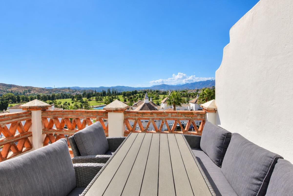 Ático de 2 habitaciones en Mijas Golf en venta con garaje - 385.000 € (Ref: 10088420)