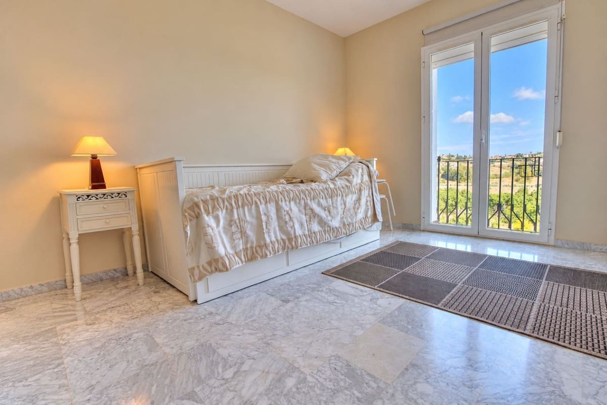 Ático de 2 habitaciones en Mijas Golf en venta con garaje - 385.000 € (Ref: 10088420)