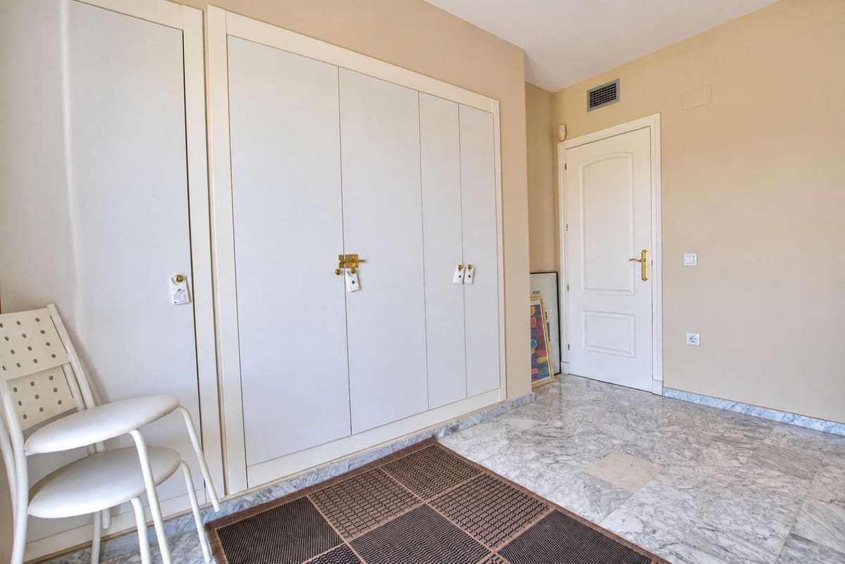 Ático de 2 habitaciones en Mijas Golf en venta con garaje - 385.000 € (Ref: 10088420)