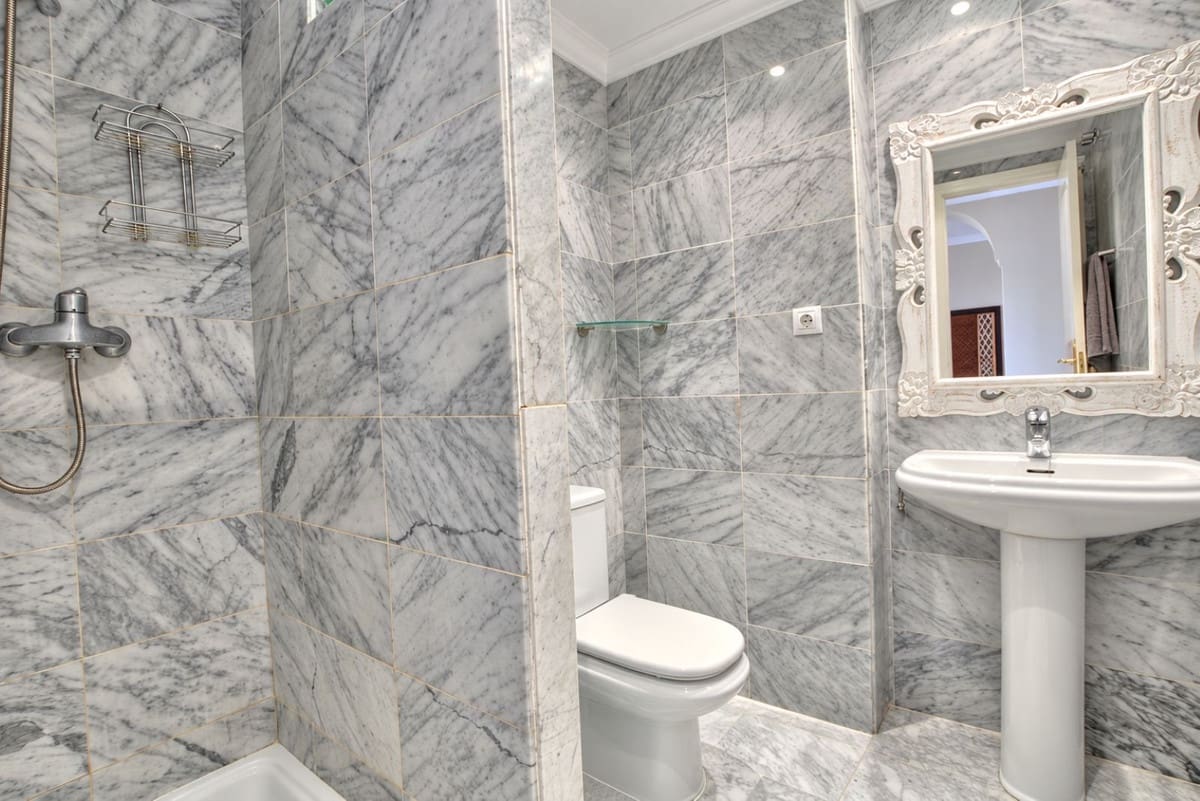 Ático de 2 habitaciones en Mijas Golf en venta con garaje - 385.000 € (Ref: 10088420)