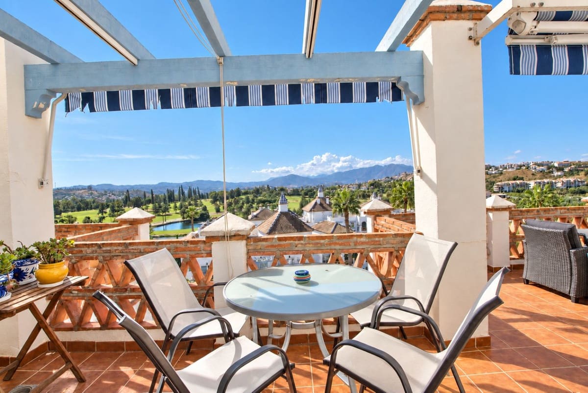 Ático de 2 habitaciones en Mijas Golf en venta con garaje - 385.000 € (Ref: 10088420)