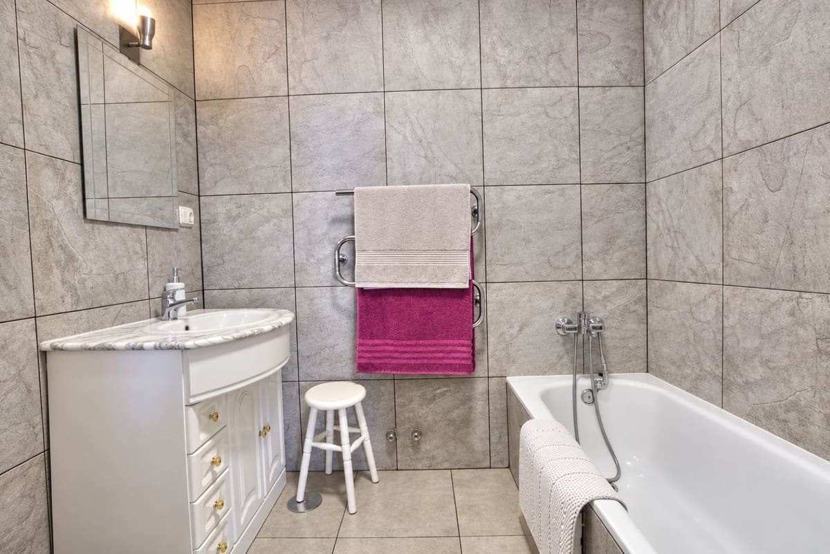 6 soverom Villa til salgs i La Cala de Mijas med svømmebasseng garasje - € 595 000 (Ref: 10153119)