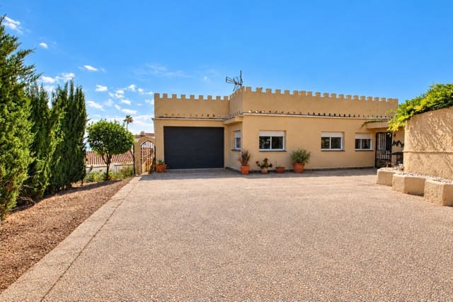Chalet de 6 habitaciones en La Cala de Mijas, Mijas en venta con piscina garaje - 595.000 € (Ref: 10153119)