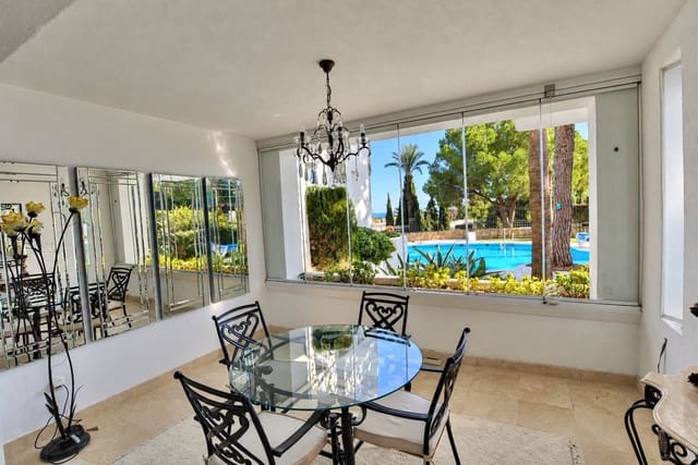 1 soveværelse Lejlighed til salg i Río Real, Marbella med swimmingpool garage - € 435.000 (Ref: 10154133)
