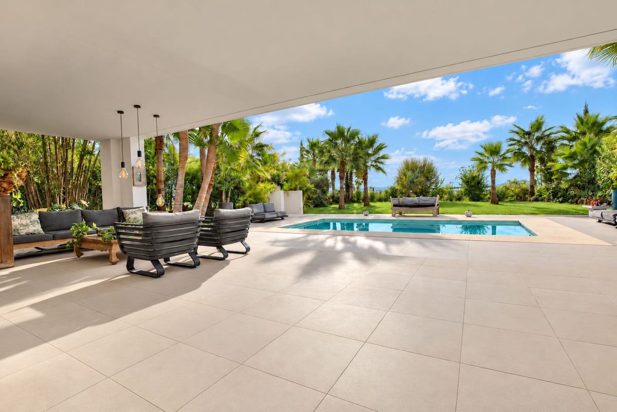 4 soveværelse Villa til salg i La Cala Golf med swimmingpool garage - € 1.800.000 (Ref: 10165839)