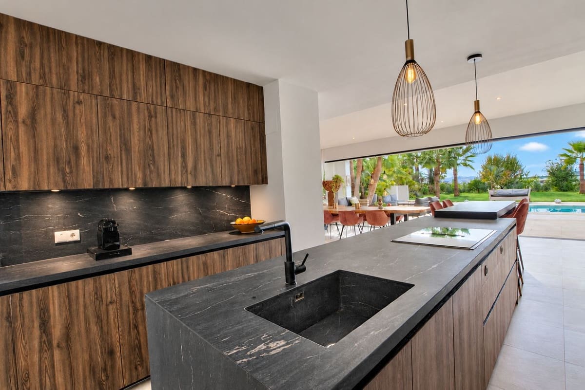 4 soveværelse Villa til salg i La Cala Golf med swimmingpool garage - € 1.800.000 (Ref: 10165839)