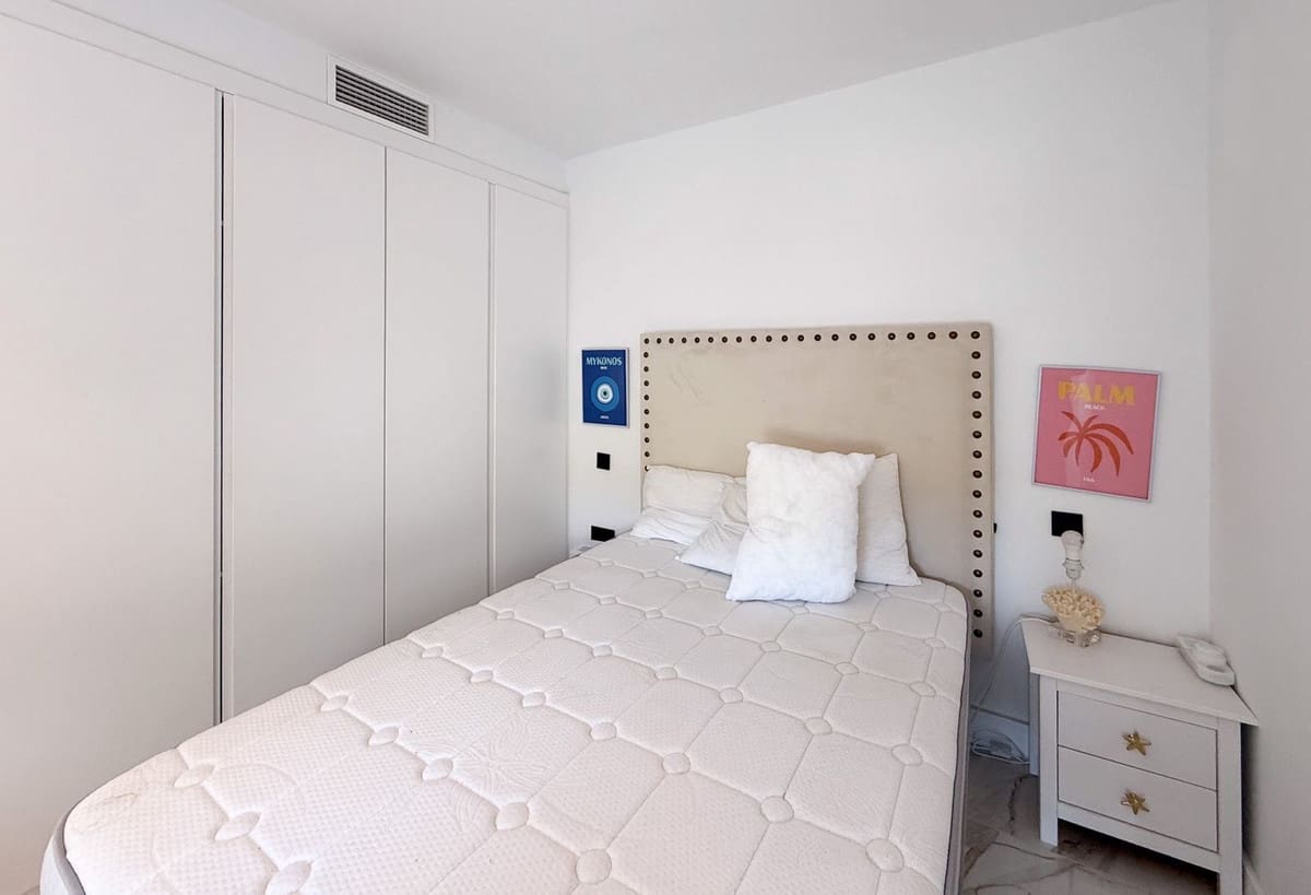 5 chambre Villa/Maison à vendre à La Cala Golf avec piscine garage - 975 000 € (Ref: 10167580)