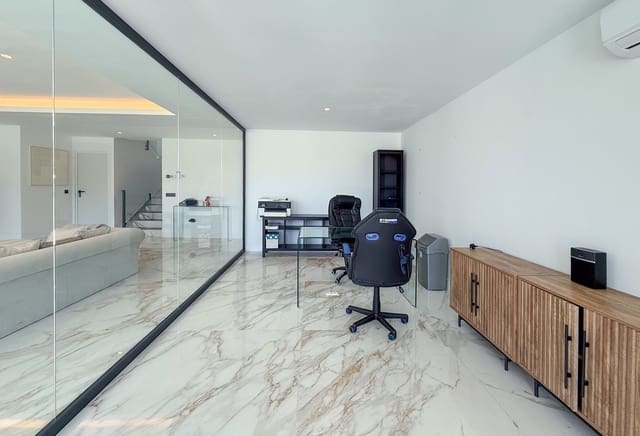 5 soveværelse Villa til salg i La Cala Golf, Mijas med swimmingpool garage - € 975.000 (Ref: 10167580)