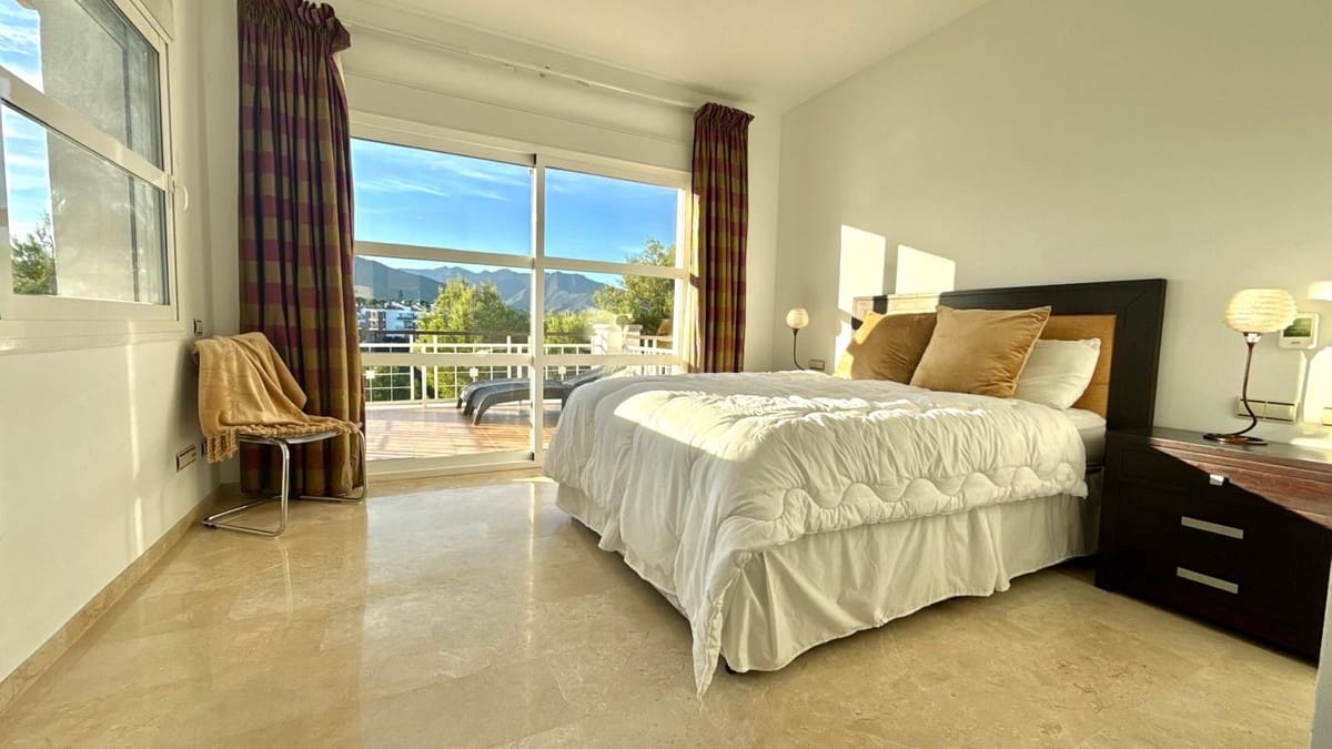 3 Zimmer Haus zu verkaufen in La Cala Golf mit Pool Garage - 675.000 € (Ref: 10169054)