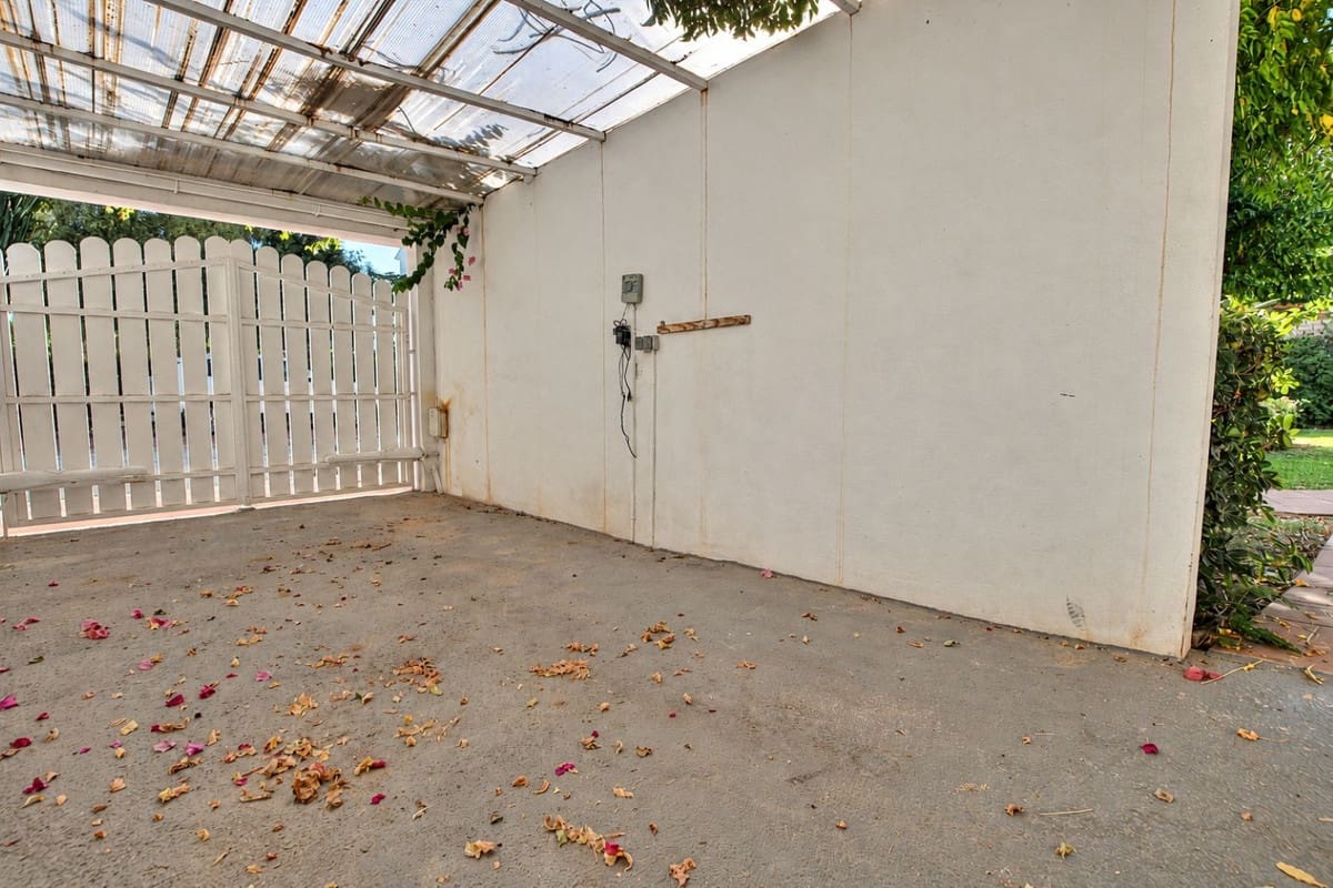 4 slaapkamer Villa te koop in Calahonda met zwembad garage - € 849.950 (Ref: 10186114)