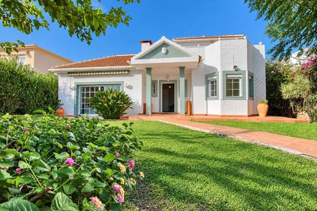 4 sypialnia Willa na sprzedaż w Calahonda, Mijas z basenem garażem - 849 950 € (Ref: 10186114)