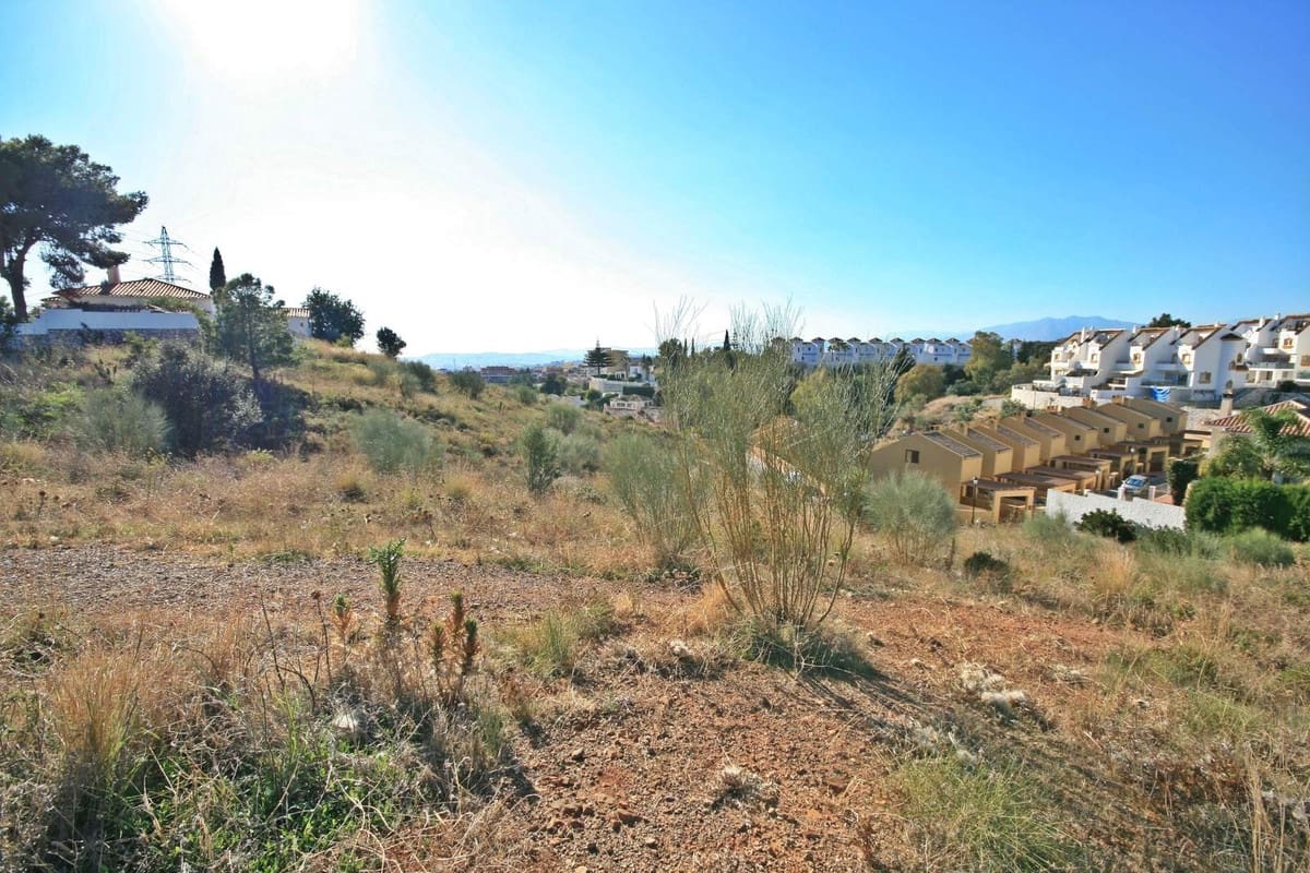 Byggegrund til salg i Fuengirola - € 2.250.000 (Ref: 3655859)