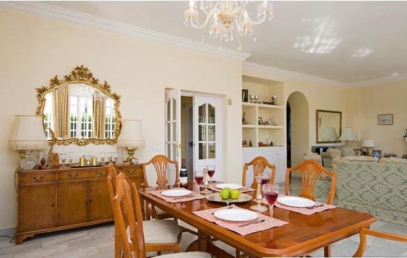 5 bedroom Villa for sale in Mijas Golf with pool garage - € 1,185,000 (Ref: 3910149)