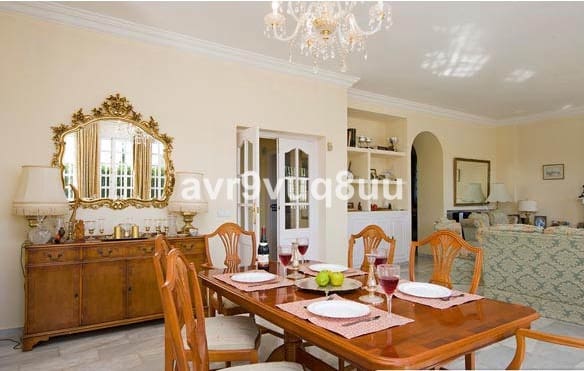 5 bedroom Villa for sale in Mijas Golf with pool garage - € 1,185,000 (Ref: 3910149)
