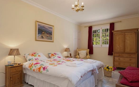 5 bedroom Villa for sale in Mijas Golf with pool garage - € 1,185,000 (Ref: 3910149)