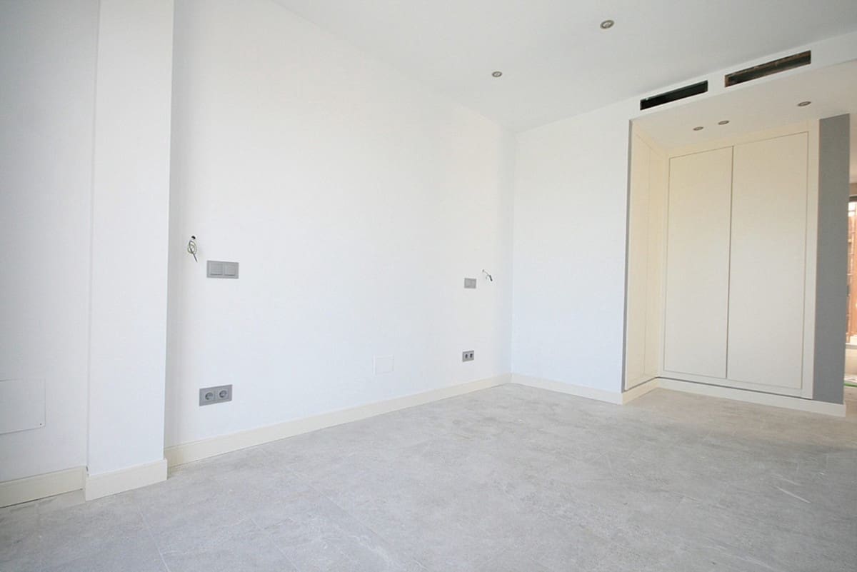 3 chambre Villa/Maison à vendre à Cerro del Aguila avec piscine garage - 975 000 € (Ref: 3945337)