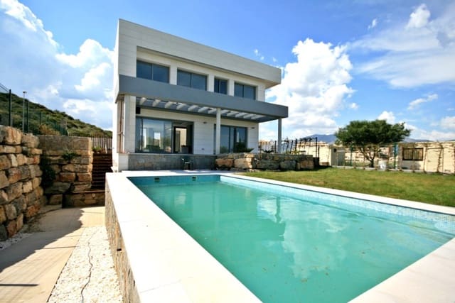 3 Zimmer Villa zu verkaufen in Cerro del Aguila, Mijas mit Pool Garage - 975.000 € (Ref: 3945337)