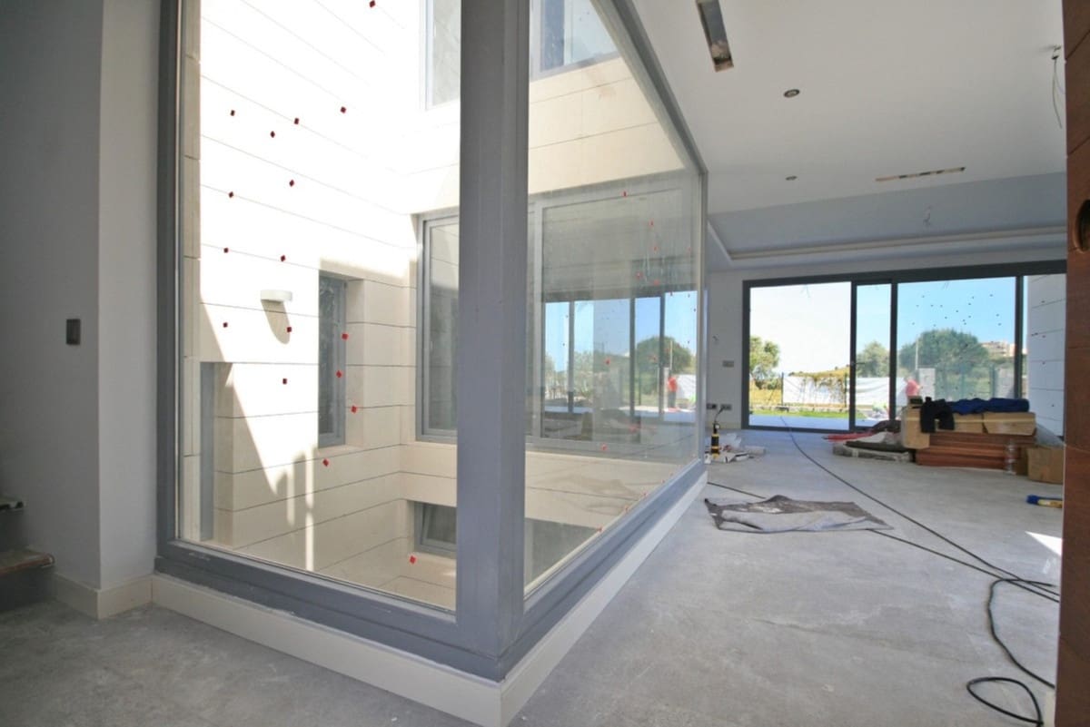 3 chambre Villa/Maison à vendre à Cerro del Aguila avec piscine garage - 975 000 € (Ref: 3945337)