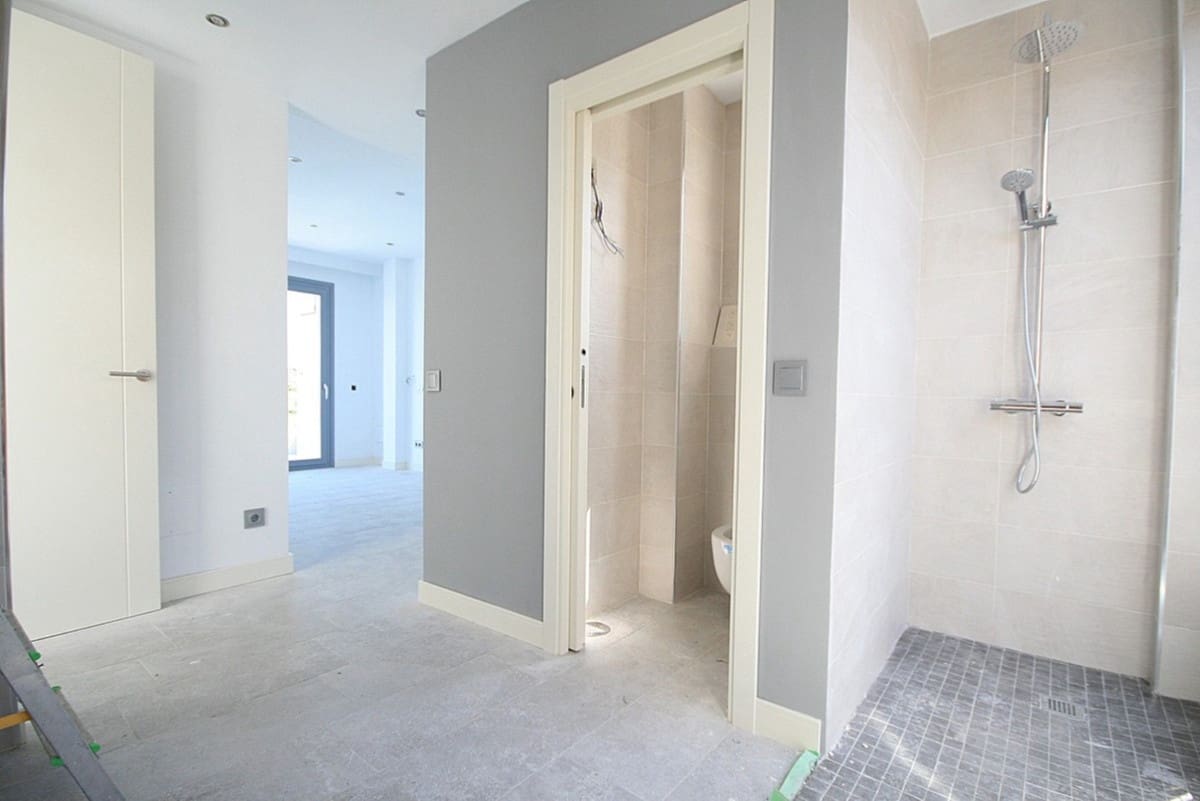 3 chambre Villa/Maison à vendre à Cerro del Aguila avec piscine garage - 975 000 € (Ref: 3945337)