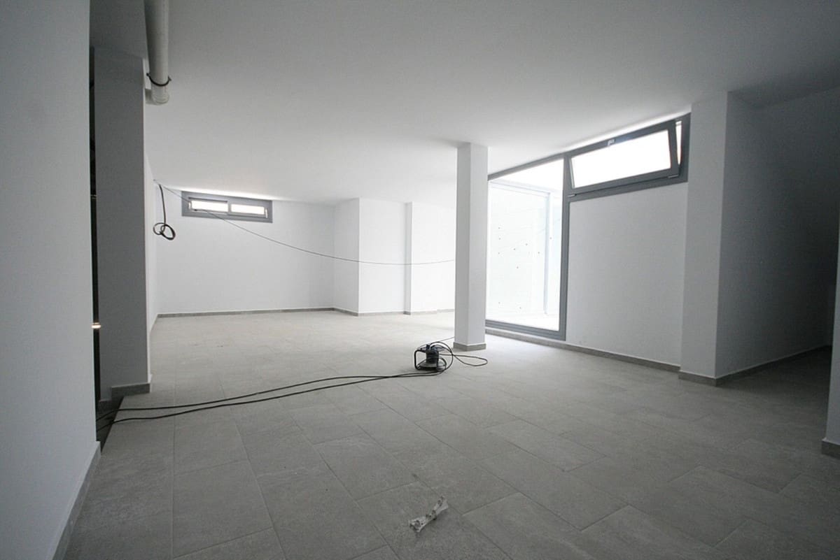 3 chambre Villa/Maison à vendre à Cerro del Aguila avec piscine garage - 975 000 € (Ref: 3945337)