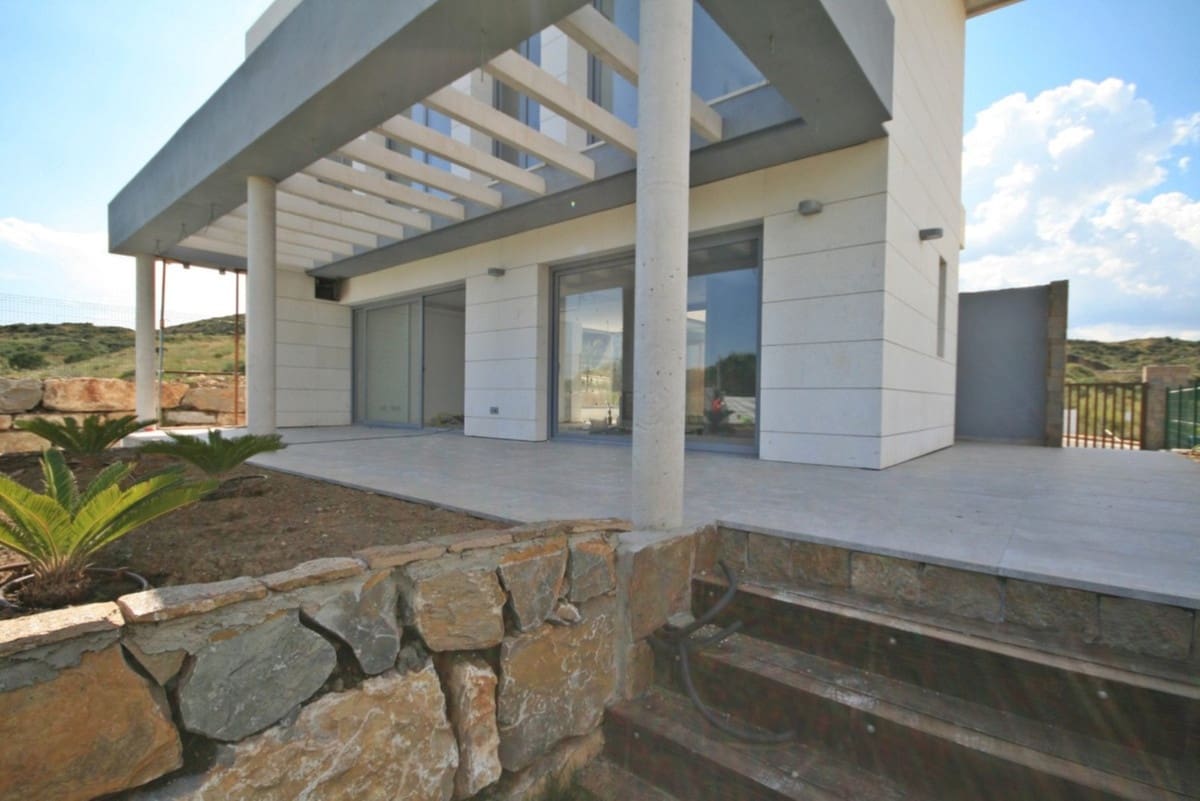 3 quarto Moradia para venda em Cerro del Aguila com piscina garagem - 975 000 € (Ref: 3945337)