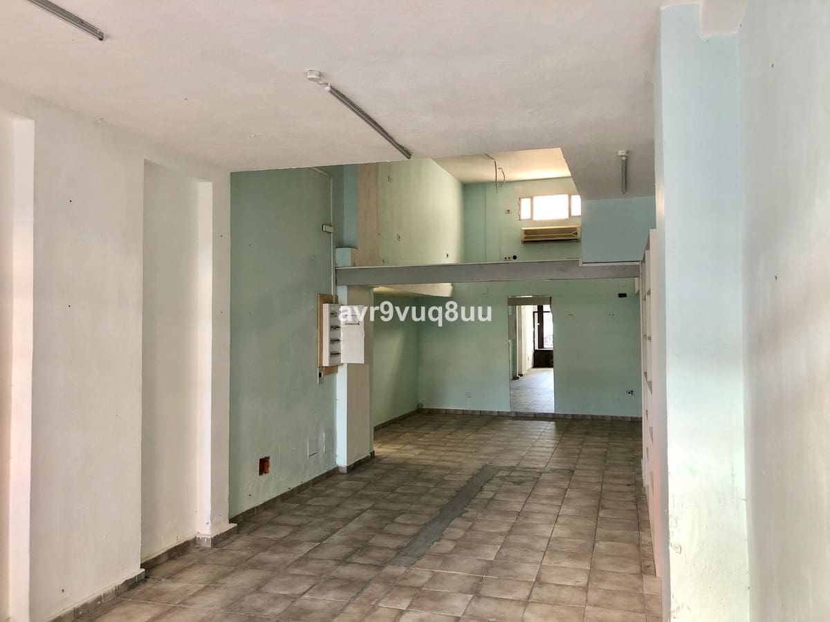 Empresa para venda em Fuengirola - 299 000 € (Ref: 5468364)