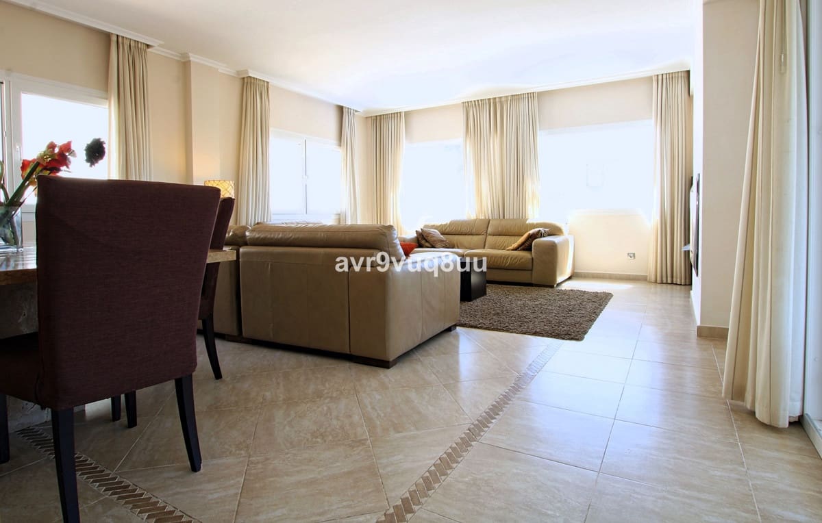6 sovrum Villa för semesterbostäder i La Cala de Mijas med pool garage - 2 400 € (Ref: 5703133)