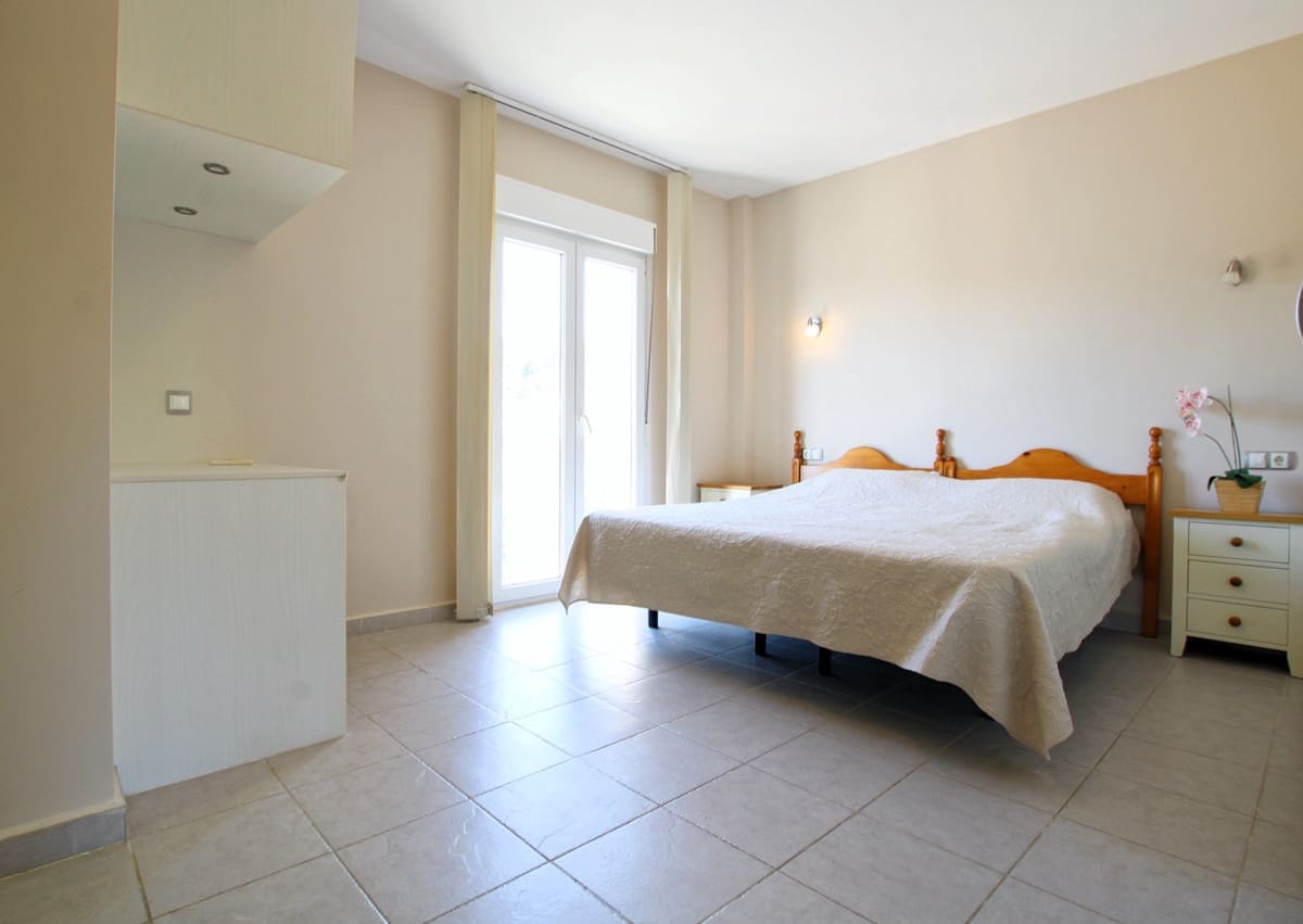6 sovrum Villa för semesterbostäder i La Cala de Mijas med pool garage - 2 400 € (Ref: 5703133)