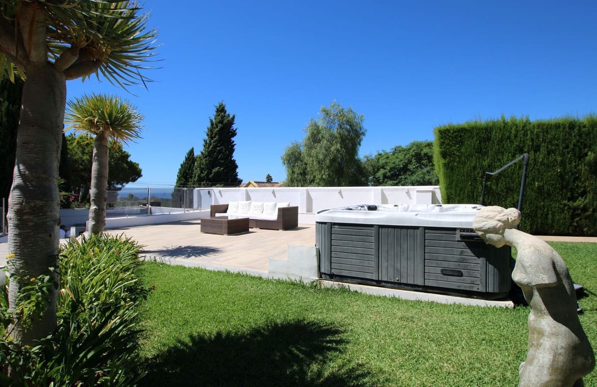 8 soverom Villa til salgs i Elviria med svømmebasseng - € 3 500 000 (Ref: 7154981)