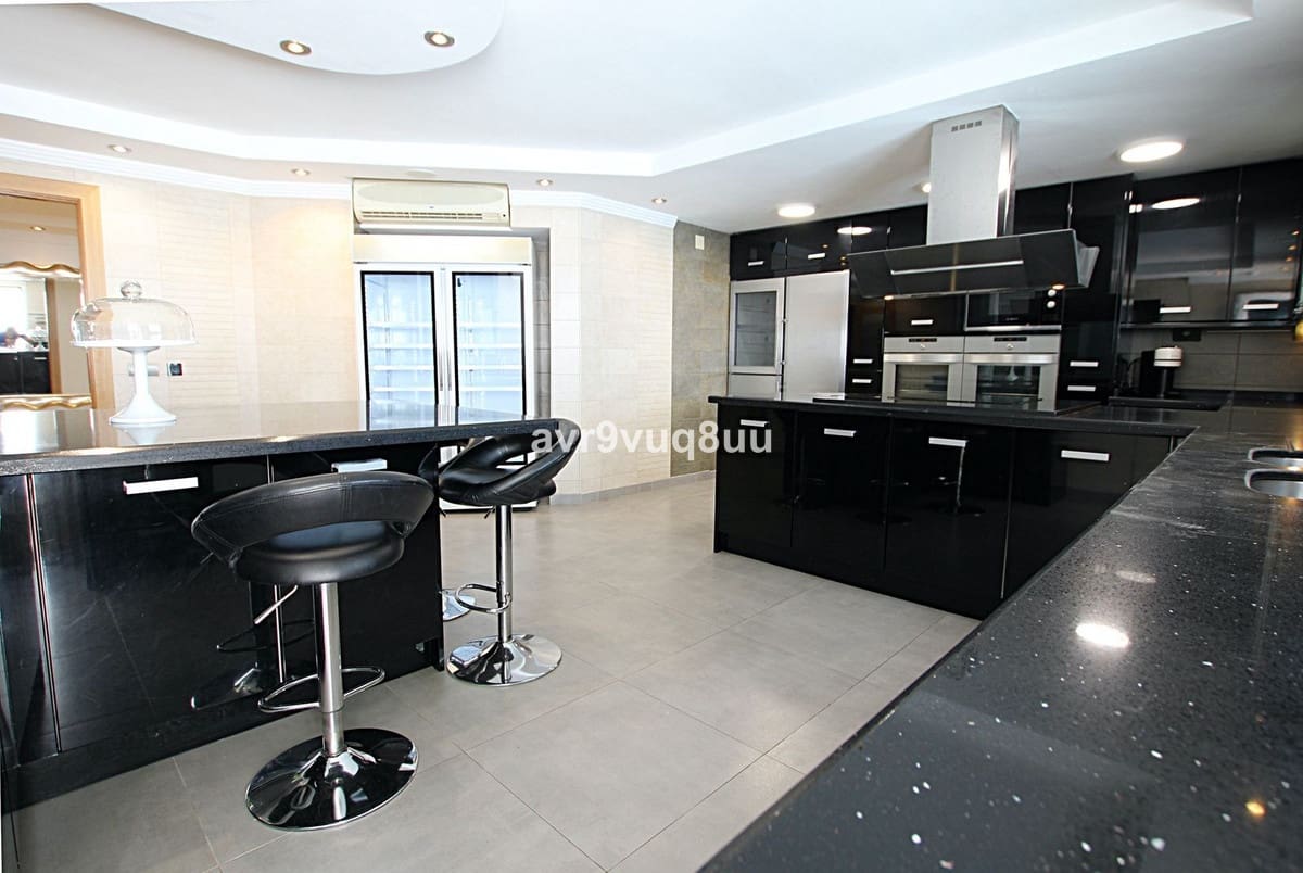 8 camera da letto Villa in vendita in Elviria con piscina - 3.500.000 € (Rif: 7154981)