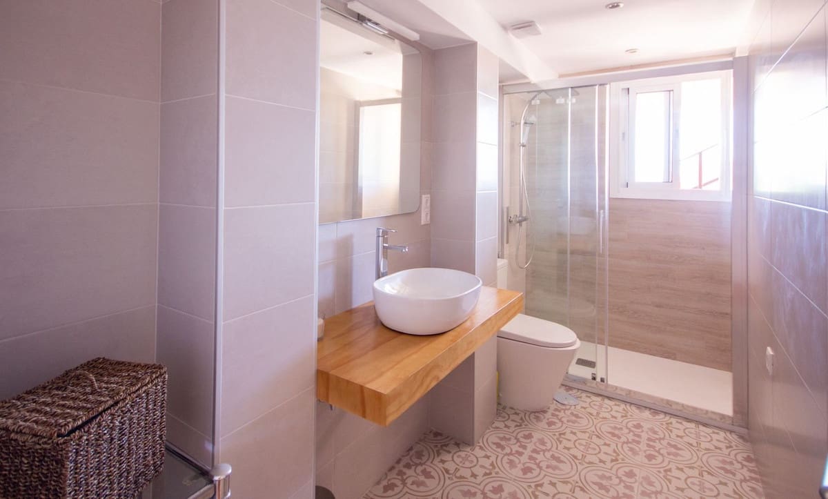 7 Zimmer Villa zu verkaufen in Mijas Costa mit Pool Garage - 1.395.000 € (Ref: 7394844)