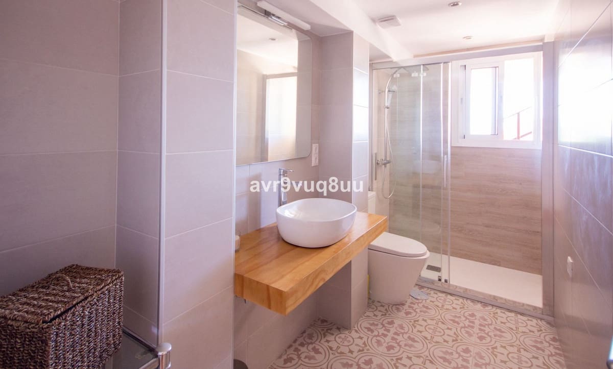 7 soveværelse Villa til salg i Mijas Costa med swimmingpool garage - € 1.395.000 (Ref: 7394844)