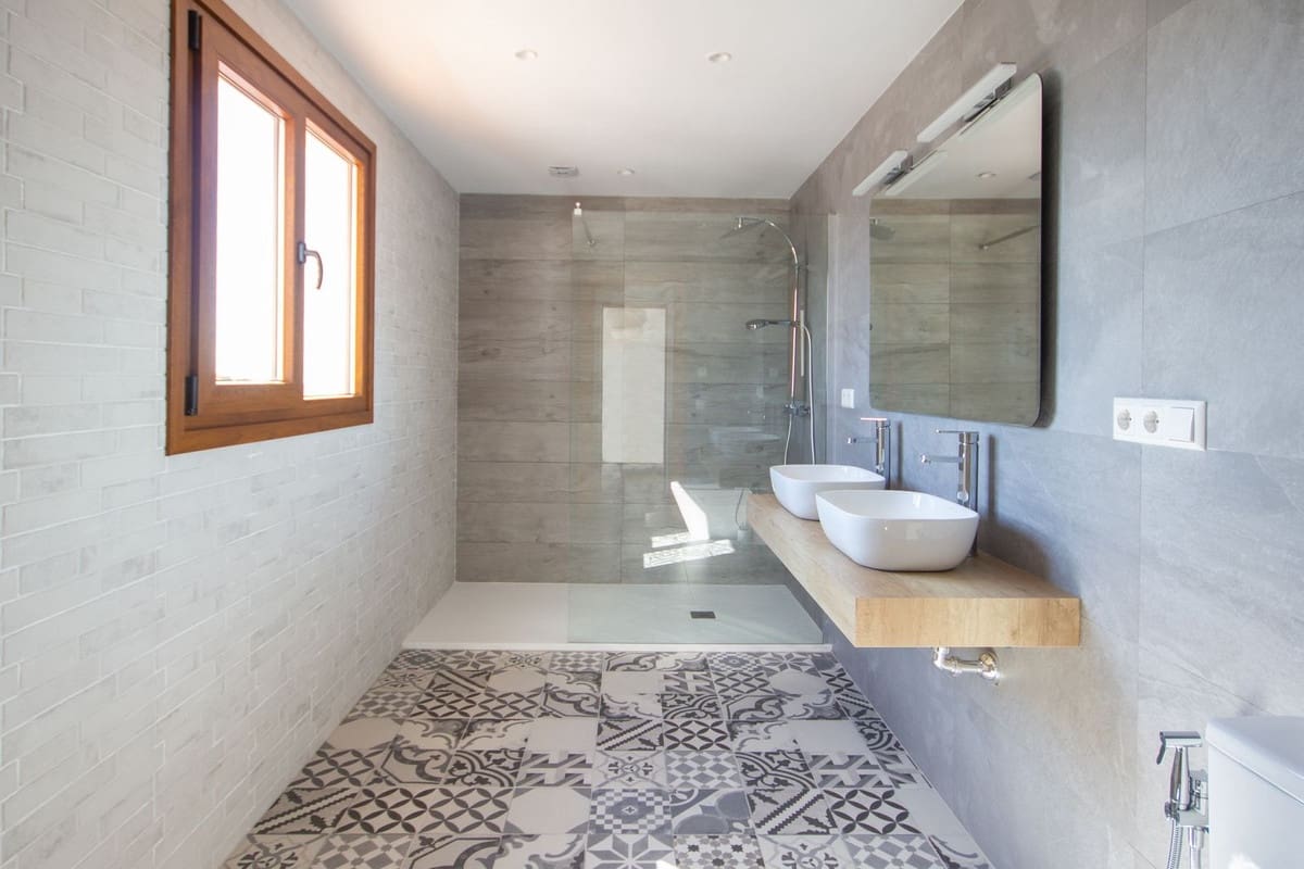 7 slaapkamer Villa te koop in Mijas Costa met zwembad garage - € 1.395.000 (Ref: 7394844)