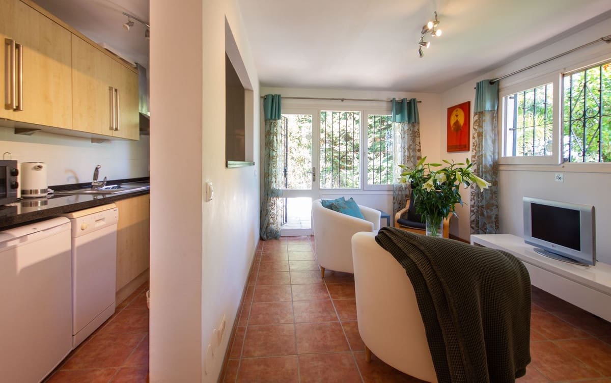 Chalet de 7 habitaciones en Mijas Costa en venta con piscina garaje - 1.395.000 € (Ref: 7394844)