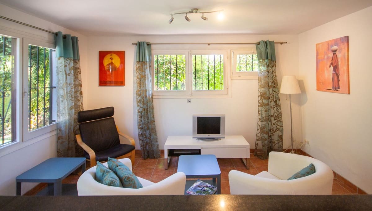 Chalet de 7 habitaciones en Mijas Costa en venta con piscina garaje - 1.395.000 € (Ref: 7394844)