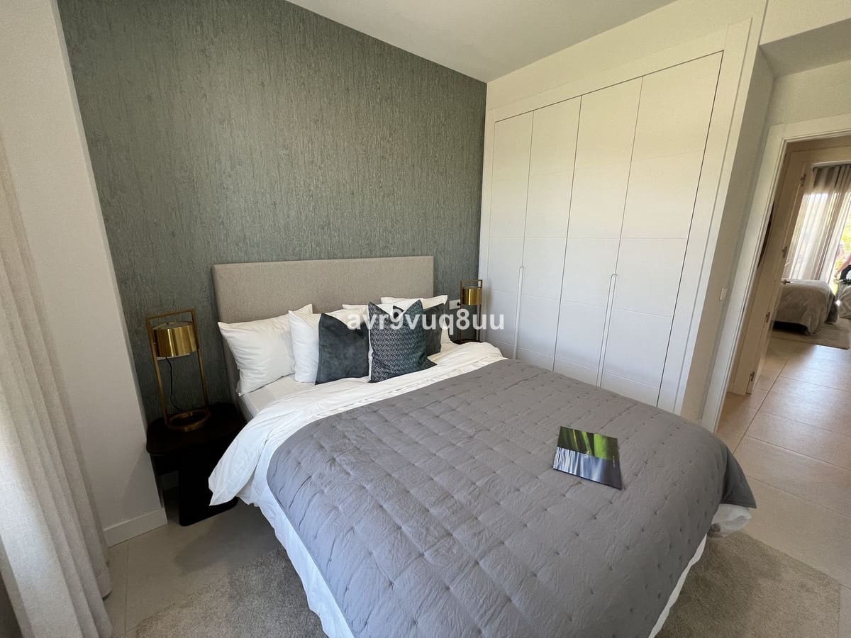 2 slaapkamer Appartement te koop in La Cala de Mijas met zwembad garage - € 425.000 (Ref: 7476802)