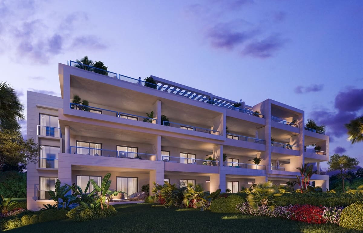 2 bedroom Apartment for sale in La Cala de Mijas - € 352,430 (Ref: 7532750)