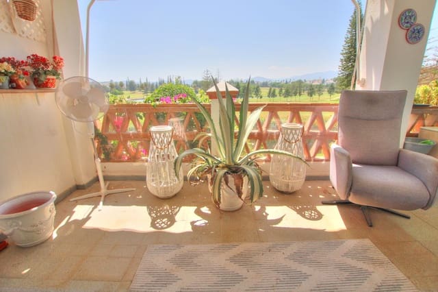 2 sypialnia Apartament na sprzedaż w Mijas Golf, Mijas z basenem garażem - 299 950 € (Ref: 7683883)