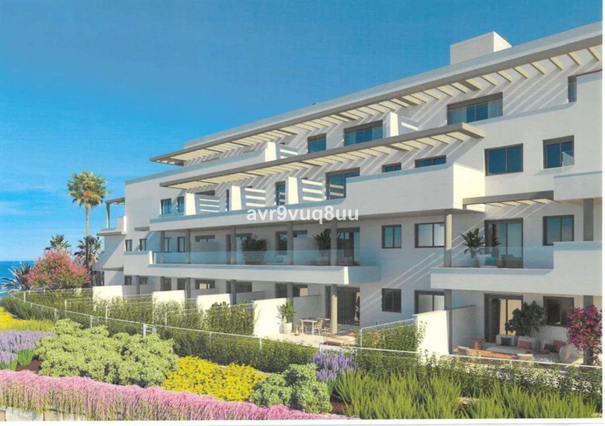 Apartamento de 2 habitaciones en El Faro en venta con piscina garaje - 390.000 € (Ref: 7732302)