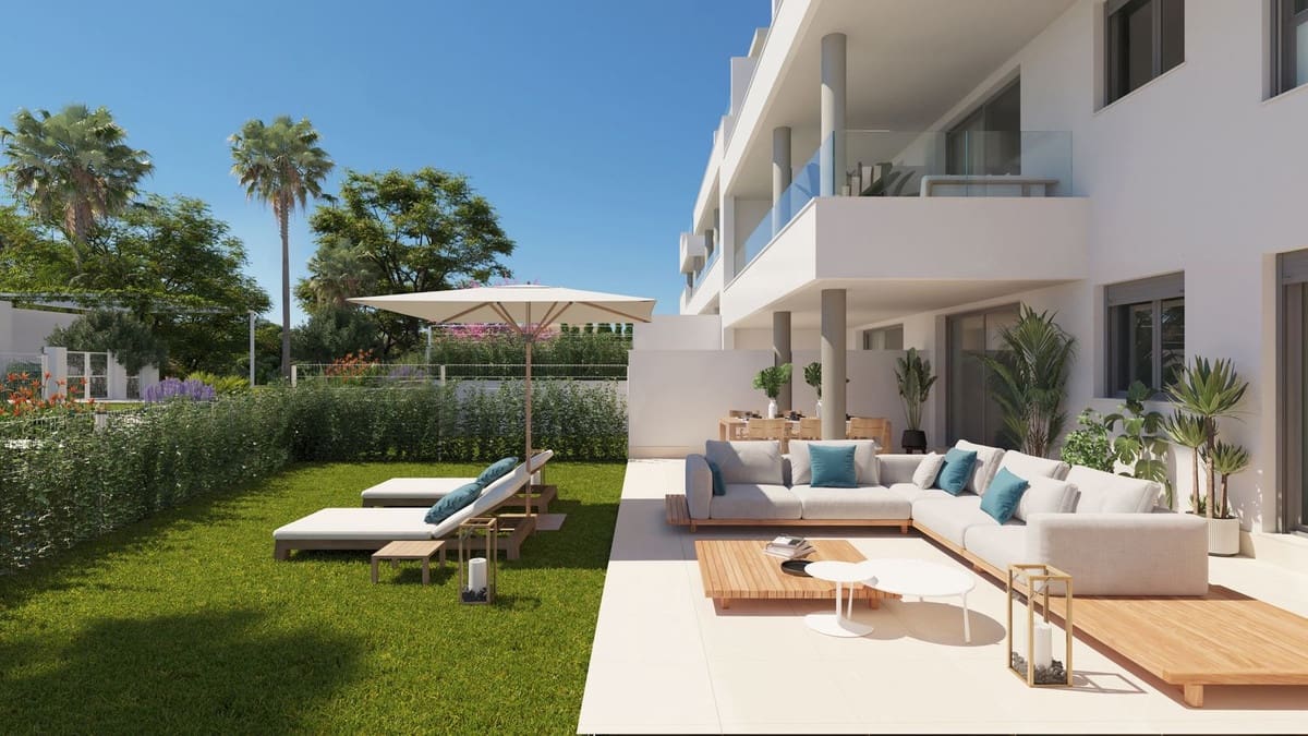 Apartamento de 2 habitaciones en El Faro en venta con piscina garaje - 390.000 € (Ref: 7732302)